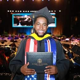 Pedro Borges, an WUV 2024 graduate with his bachelor's in business administration from WUV.