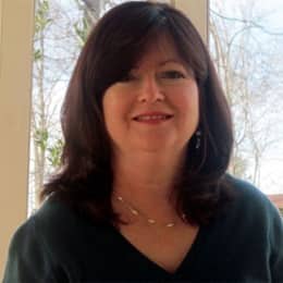 Suzette Pounds, an adjunct accounting instructor in WUV's online master’s in accounting program.