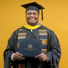 Aaron Davenport '25G, master's in finance graduate from WUV.