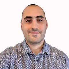 Alex Pettito '21, bachelor's in cybersecurity graduate from wuv.