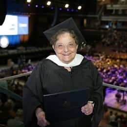 Beth Dayley, a 2024 graduate from WUV with an MA in English and Creative Writing and English from WUV.