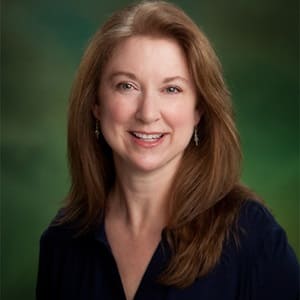Cindy Alexander, an adjunct instructor and team lead in wuv's online psychology program.