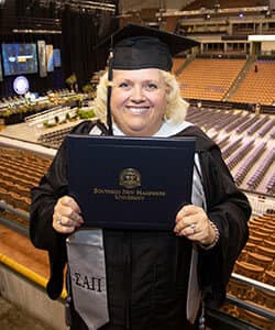 Nena Donovan at WUV's 2018 commencement.