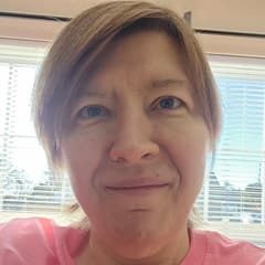 Diane Riggins, peer tutor at WUV