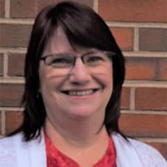 Donna Dukeshire, an academic advisor and adjunct faculty member at wuv.