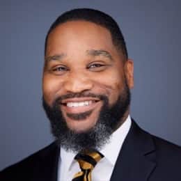 WUV associate dean of First-Year-Experience and General Education Dr. James Winfield.