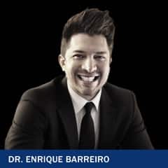 Dr. Enrique Barreiro, associate dean of business programs at WUV and Adelante member.