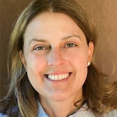 Kristin Regis, senior associate dean of business degree programs at WUV.