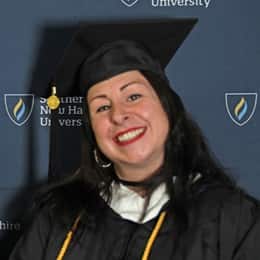Mellissa Honings, a bachelor's in psychology graduate at wuv
