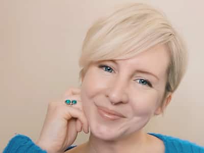 Colleen Vandenberg, an adjunct faculty member in WUV's online liberal arts program.