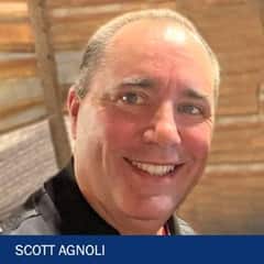 Scott Agnoli, adjunct faculty at WUV and a graphic designer and creative director with more than three decades of experience.