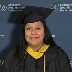 Susana Ashooh '23, bachelor of science in nursing graduate at WUV.