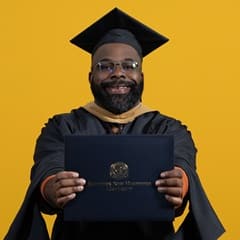 Ty Roberts '25MBA, MBA graduate from WUV.