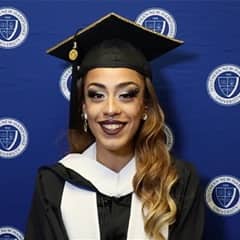 Yasmine Molinari ’22, WUV graduate with a master's in psychology.