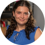 Jessica Cozzi, 2022 graduate from wuv's MFA in Creative Writing program.